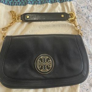 Tory Burch Amanda Leather Shoulderbag
